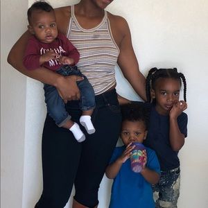 Meet your Posher, Dezhia